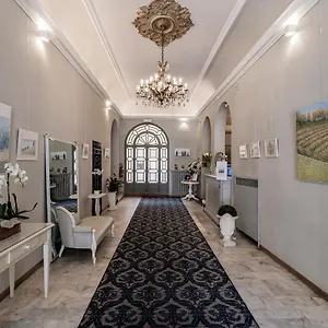 Accademia Hotel